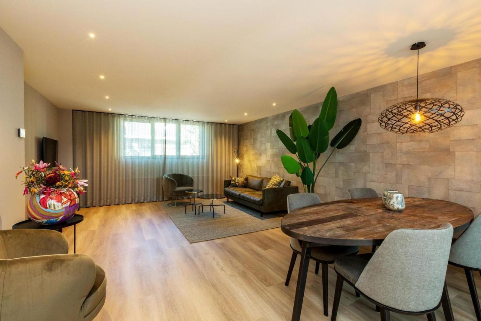 Luxe Appartement - Ooststraat 8A | ดอมเบิร์ก ภายนอก รูปภาพ